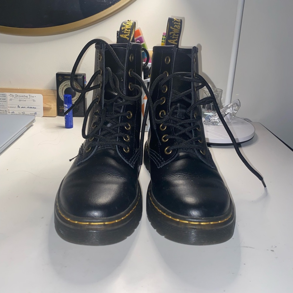 doc martens — black